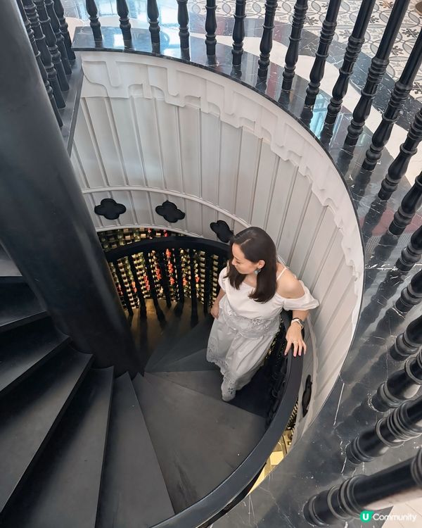 粉紅控必去！富國島粉紅宮廷餐廳💖