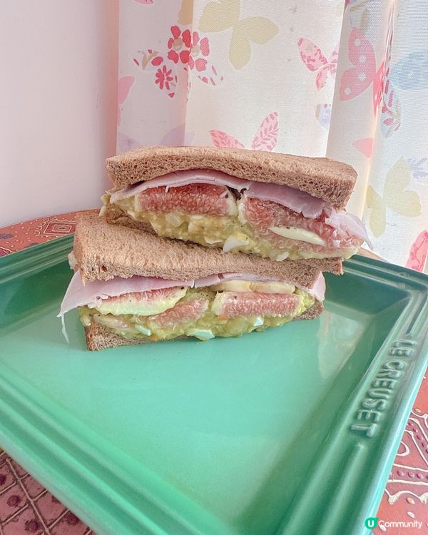 靚仔三文治！牛油果控必試😋！