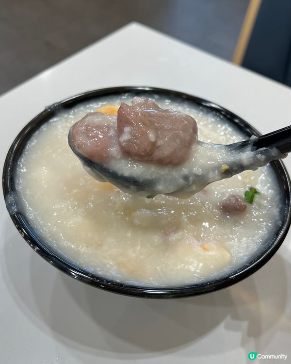 而家出名嘅粥舖大師傅