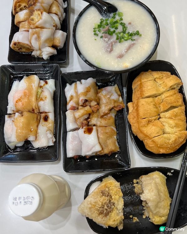 而家出名嘅粥舖大師傅