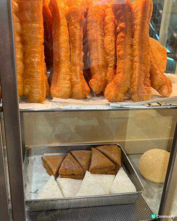 而家出名嘅粥舖大師傅