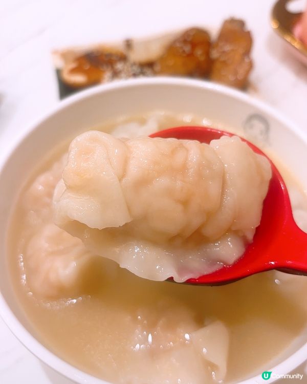 人氣金沙餃🥟