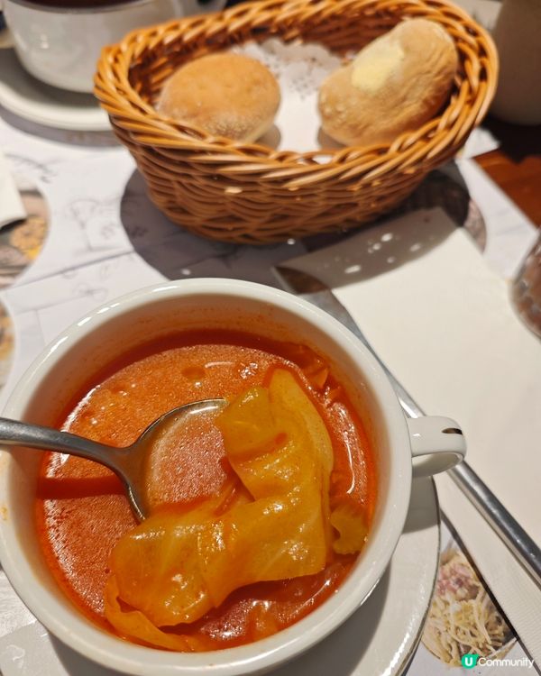 上星期工作完在尖沙咀搵地方醫肚，原來尖沙咀有間高質西餐廳