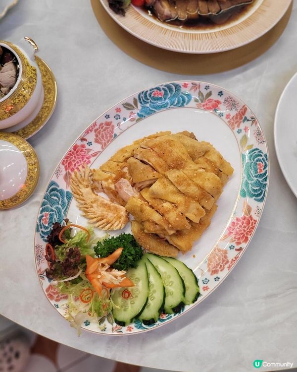 機場米芝蓮級菜館 X 24小時營業 @ 阿鴻小吃 ( 香港國際機場機場一號客運大樓(非禁區) )