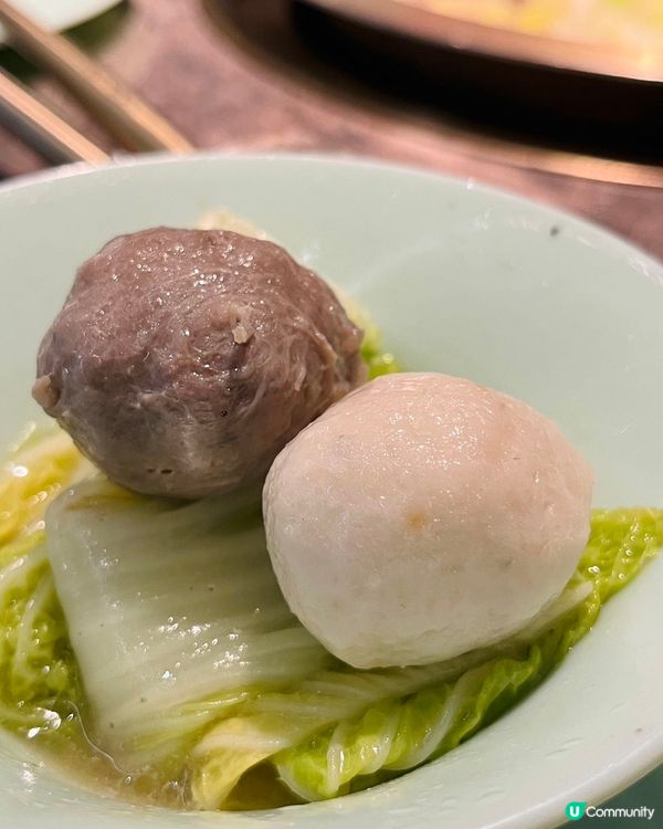 屯門椰子雞🥥！清甜湯底+嫩滑雞😋！ #四季椰林 #海南