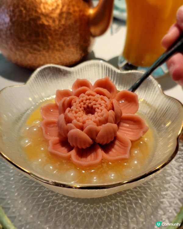 西湖盛蓮！米芝蓮級甜品😋 靚到唔捨得食！