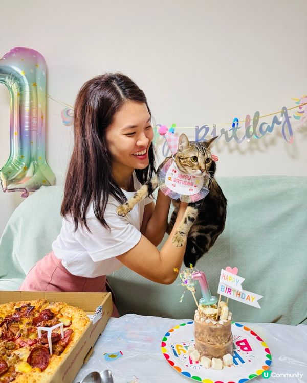 Looby is turning 1!🎉