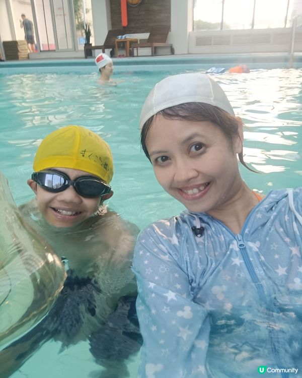 酒店室內游泳池 有桑拿又有按摩池