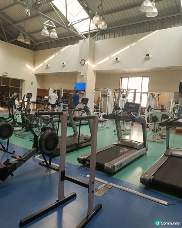 酒店室內游泳池 有桑拿又有按摩池