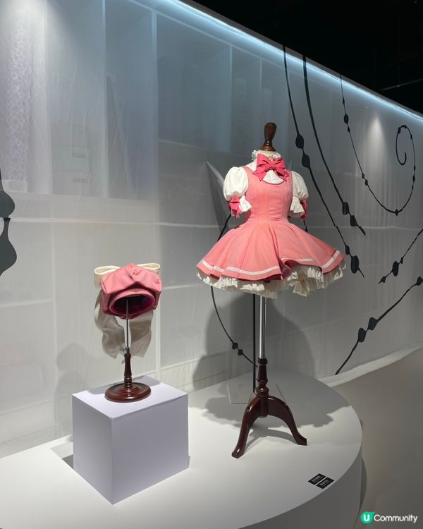 動漫迷必去 - 百變小櫻原稿紙