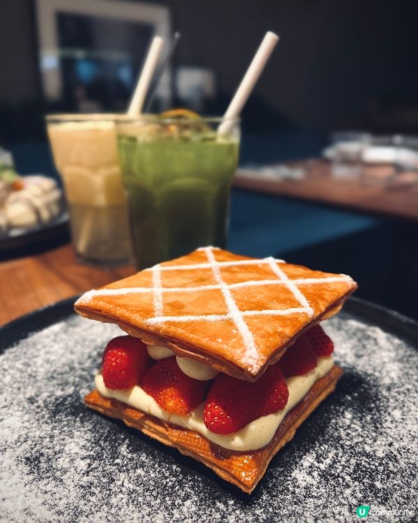 觀塘工廈人氣cafe 😋榛子朱古力焦糖香蕉梳乎厘班戟🍌