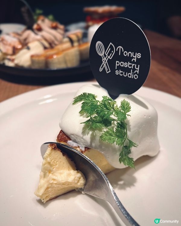 觀塘工廈人氣cafe 😋榛子朱古力焦糖香蕉梳乎厘班戟🍌