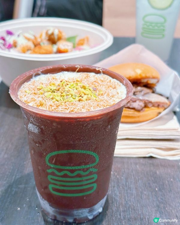 Shake Shack限定新品🍔杜拜朱古力開心果奶昔🍫
