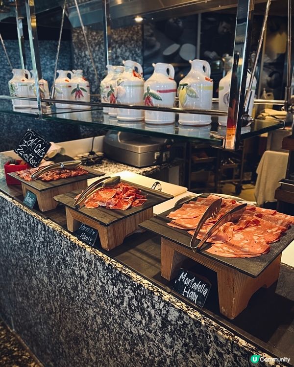 尖咀海景餐廳🌊飽覽180度維港靚景食足3.5小時自助早午餐🍽️