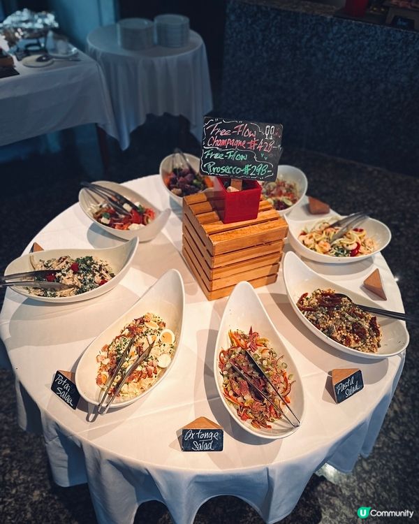 尖咀海景餐廳🌊飽覽180度維港靚景食足3.5小時自助早午餐🍽️