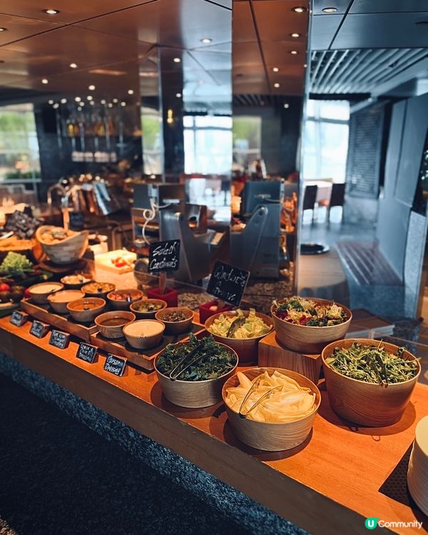 尖咀海景餐廳🌊飽覽180度維港靚景食足3.5小時自助早午餐🍽️