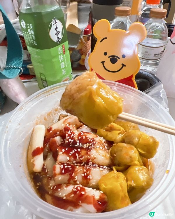 滑捋捋腸粉配熱辣辣嘅燒賣🤤