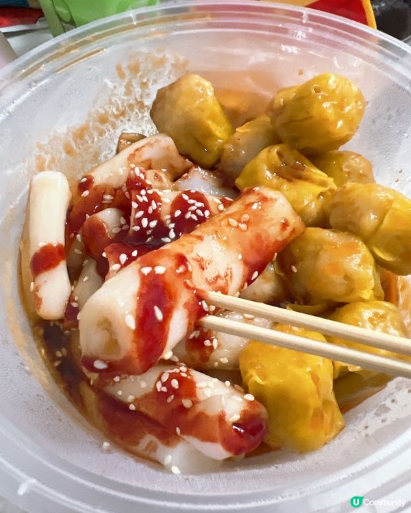 滑捋捋腸粉配熱辣辣嘅燒賣🤤