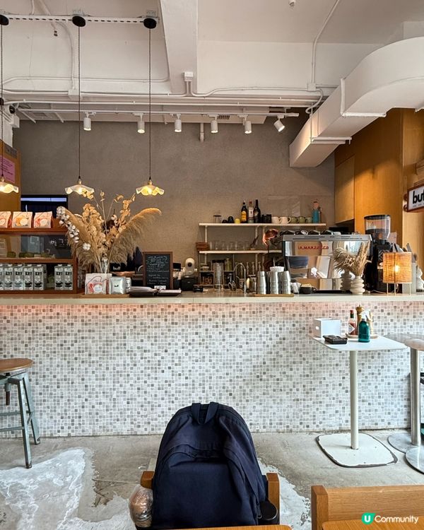 不苦咖啡☕️！木系小店chill爆！🤤