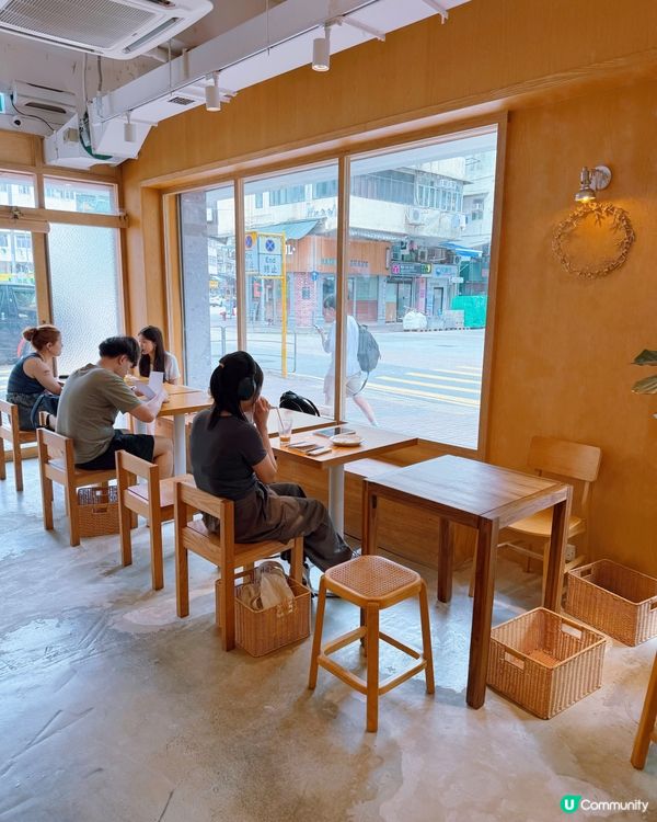 不苦咖啡☕️！木系小店chill爆！🤤