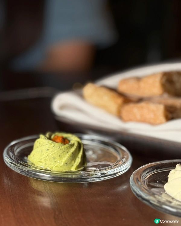 維港靚景圖書館，美食天堂！🤤📚