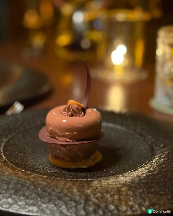 維港靚景圖書館，美食天堂！🤤📚