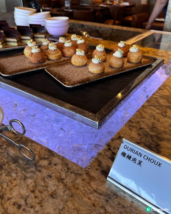 紅磡嘉里酒店：榴槤放題！🤤睇住海景食下午茶酒店自助餐