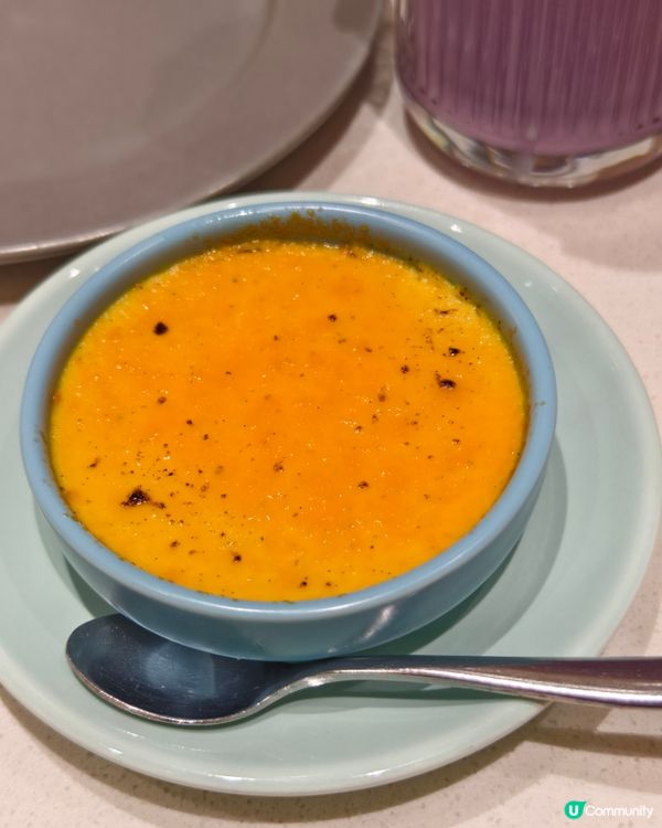 酸奶燉牛尾蛋包飯😋！中環抵食推介！