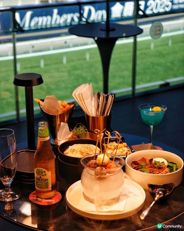 1.  🐎高科技賽馬體驗！新手都啱玩🤩！ #跑馬地美食