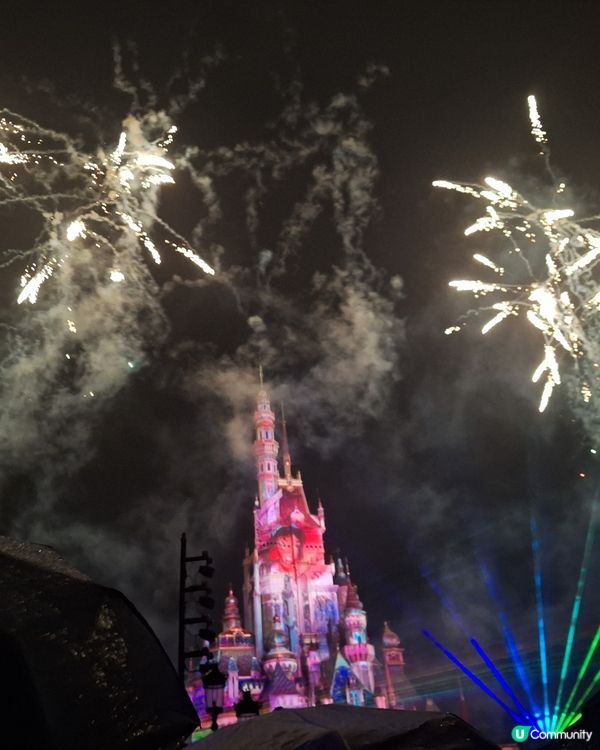 迪士尼公主城堡燈光滙演