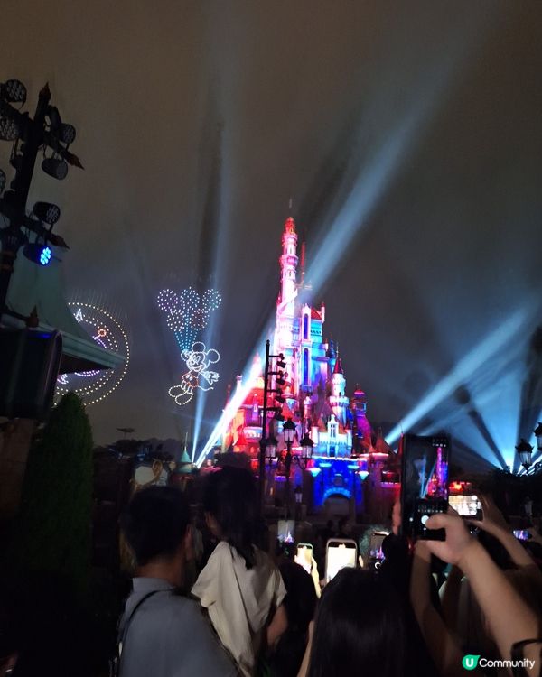 迪士尼公主城堡燈光滙演