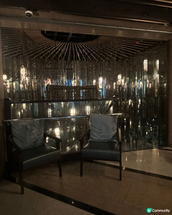 如走進 teamLab 藝術 的中菜廳，儀式感滿滿