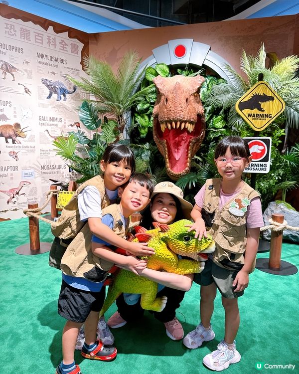 小小恐龍迷出動🦖！考古探險記！