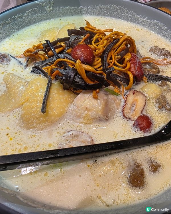 脆炸蝦膠 x銅鍋米線