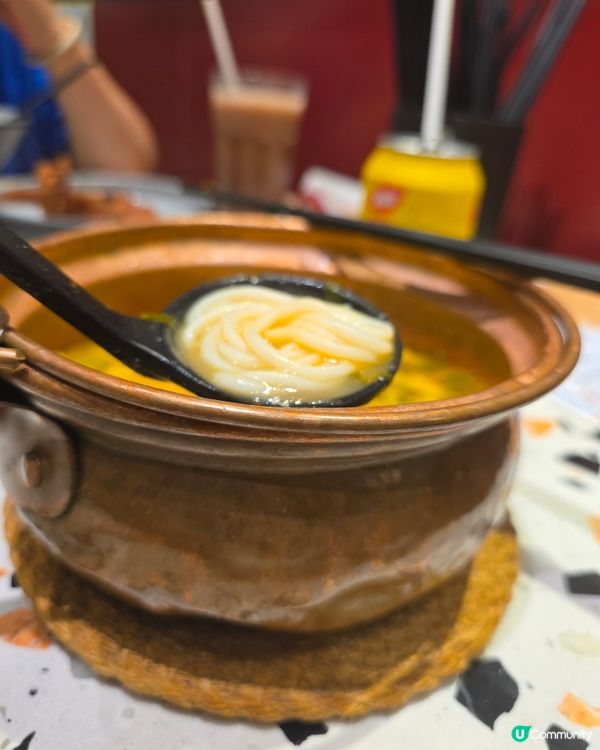 脆炸蝦膠 x銅鍋米線