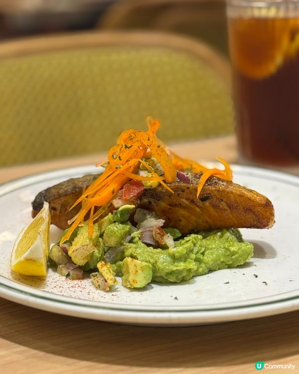 中環美食探險記！木系綠植餐廳超清新！食物健康又好味😋！