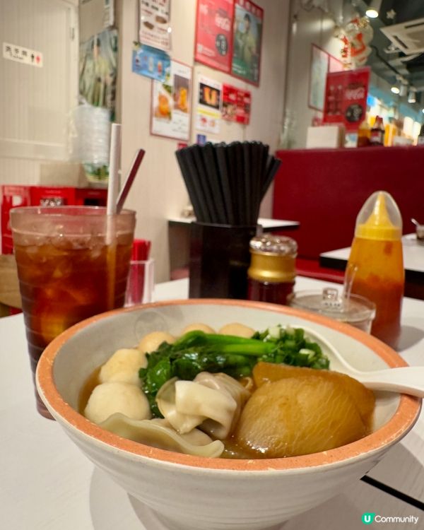 來多碗車仔麵（紅磡）