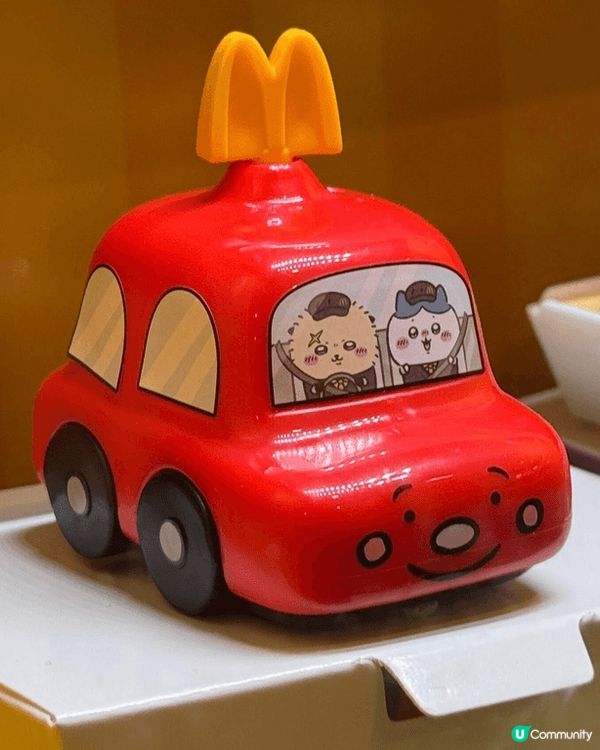 麥當勞這週推出的全新CHIIKAWA開心樂園餐玩具，成功引發...
