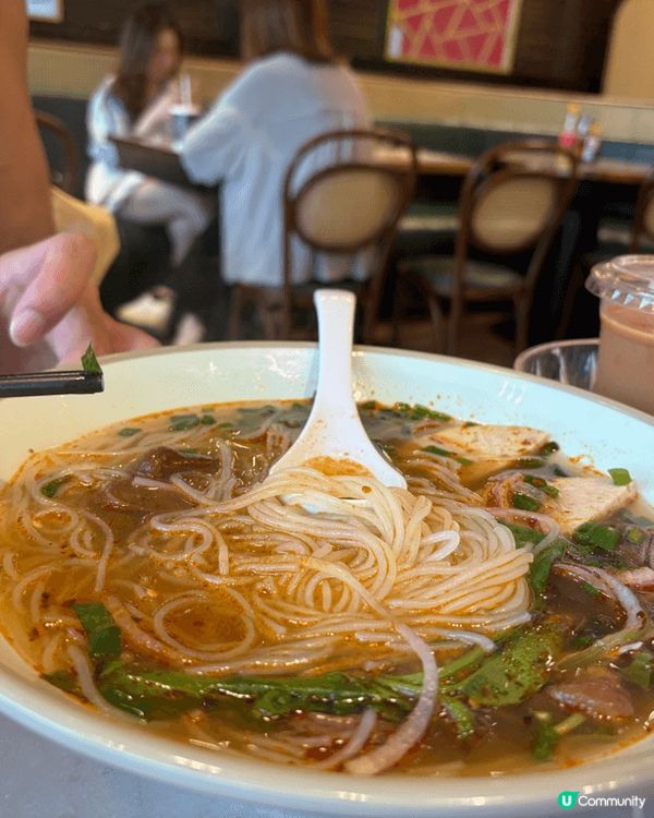 今日嚟到啟德零售館搵食，無意間發現地面有間越南菜餐廳—HaN...
