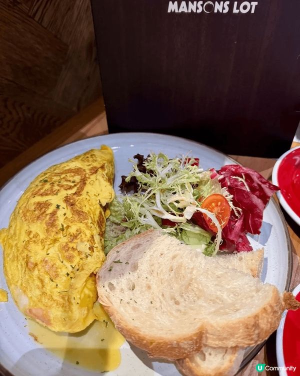 夏日去過最chill 嘅地方就係位於灣仔小巷內既隱世精品咖啡...