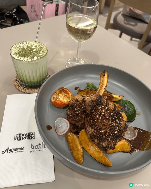 與閨蜜享用美味晚餐😋