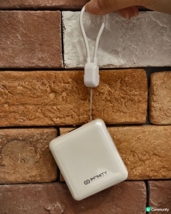 出街冇電？即刻救星！🔋 10000mAh尿袋推介！