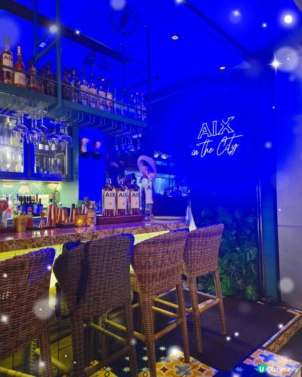 灣仔隱世泰菜！🤩 歷史建築旁嘅美食之旅！ 😋