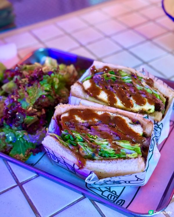 沙嗲牛肉厚蛋烘三文治 醬香濃郁惹味