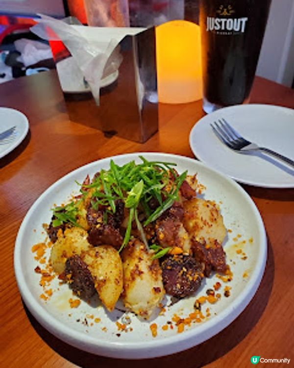 貓員外酒吧餐．黑啤配薄餅，辣住上癮！