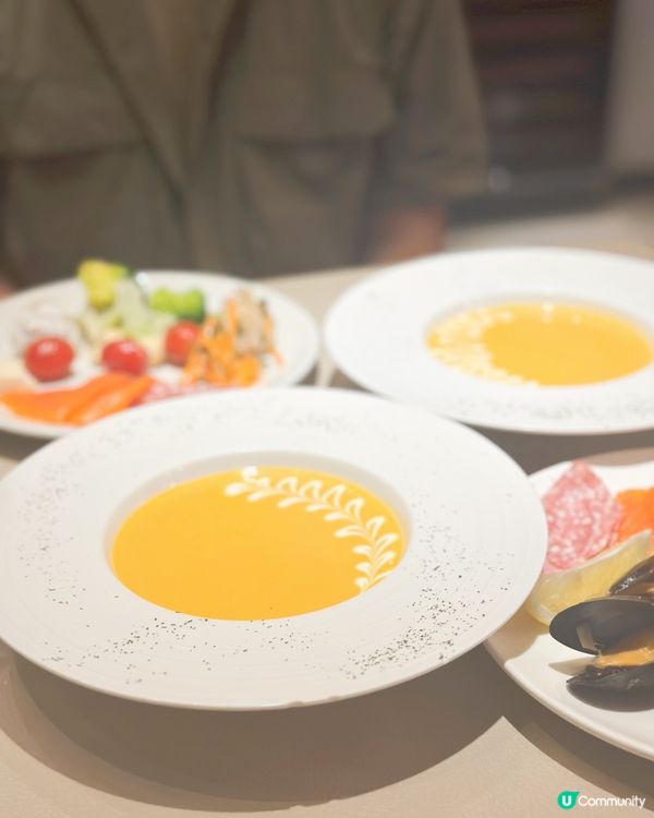 觀塘高質半自助餐🤤！煙三文魚控必去！😋