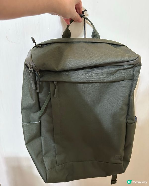 超實用軍綠色背包！孭住見加加得得🤩！