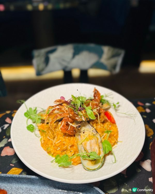 銅鑼灣30樓打卡一流趣味性爆燈Cocktail 🍸