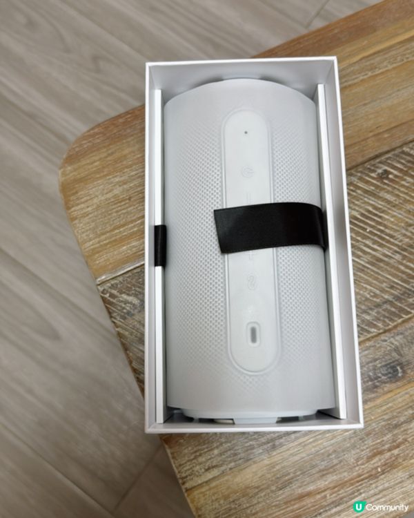 1.  浴室聽歌神器🎧！5 藍芽喇叭到手！🛁 白色控必入！🤩