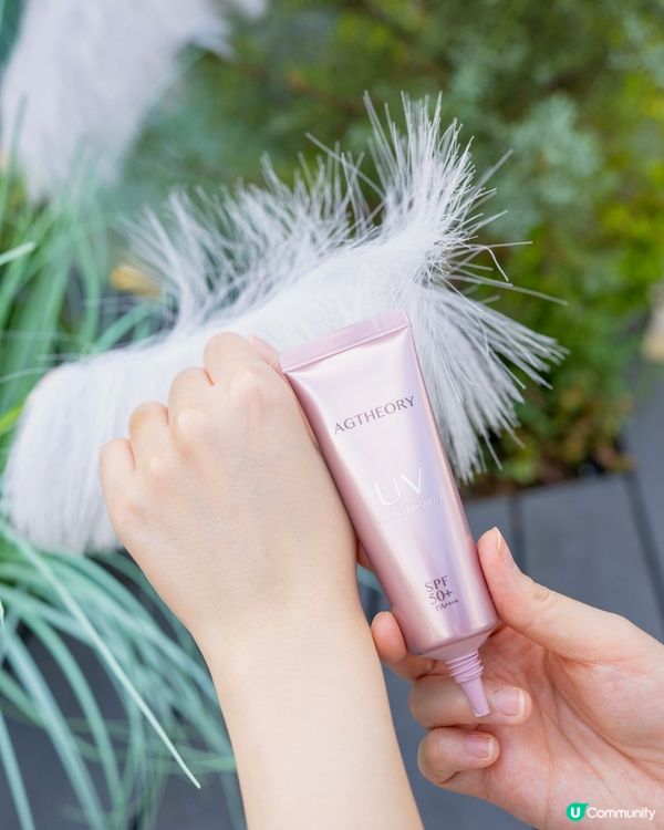 防曬要做足！☀️ 抗糖精華打底，裸妝必備！✨